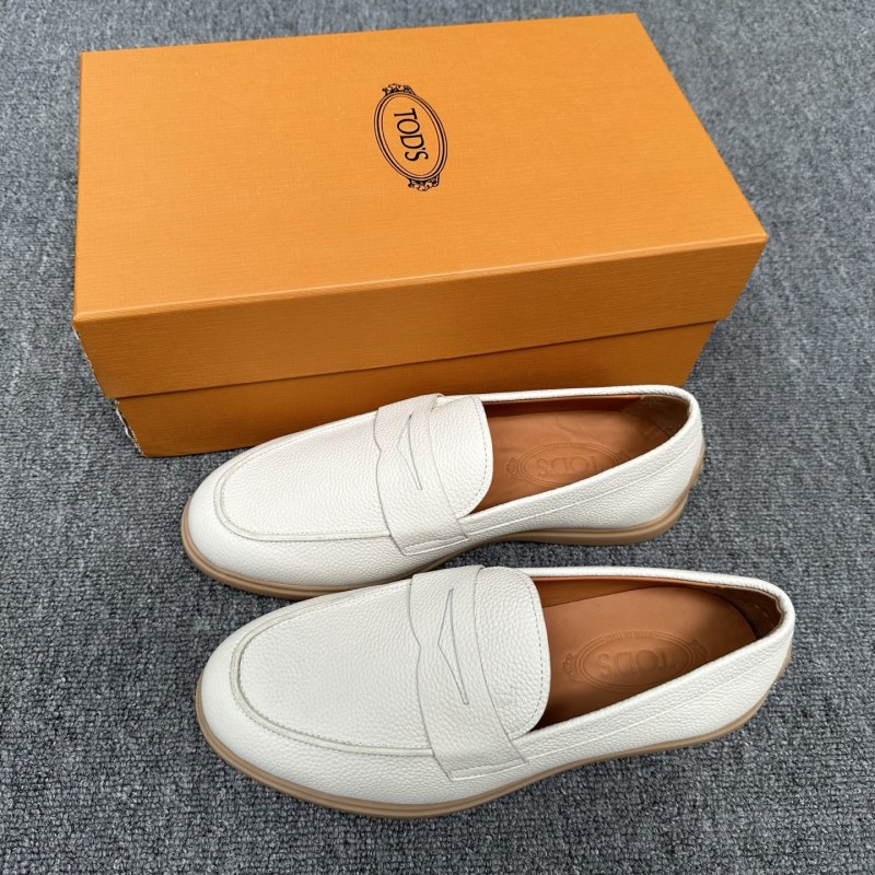 Мужские кожаные мокасины Tod's белого цвета