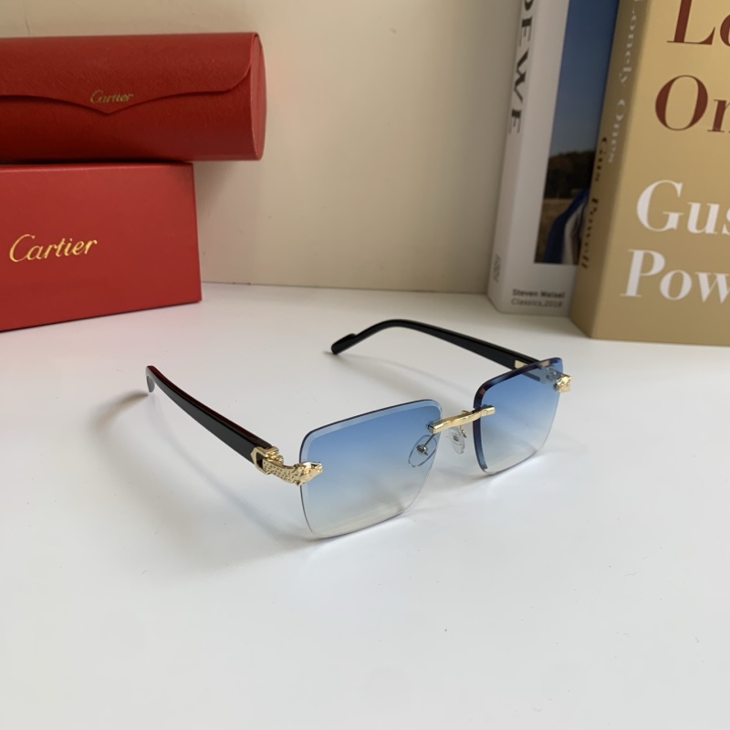 Солнцезащитные очки Cartier квадратной формы с золотистым декором