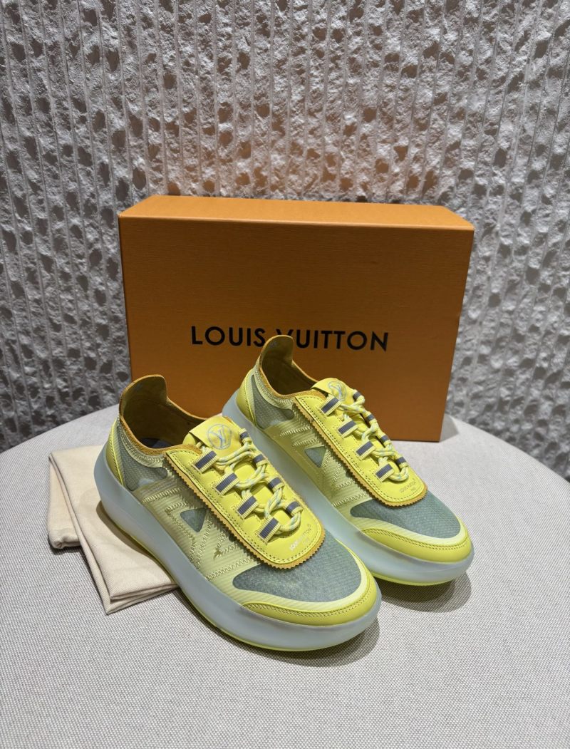 Желтые кроссовки на высокой подошве с сетчатым верхом Louis Vuitton