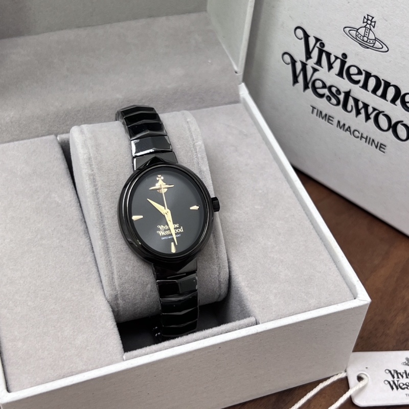 Часы Vivienne Westwood
