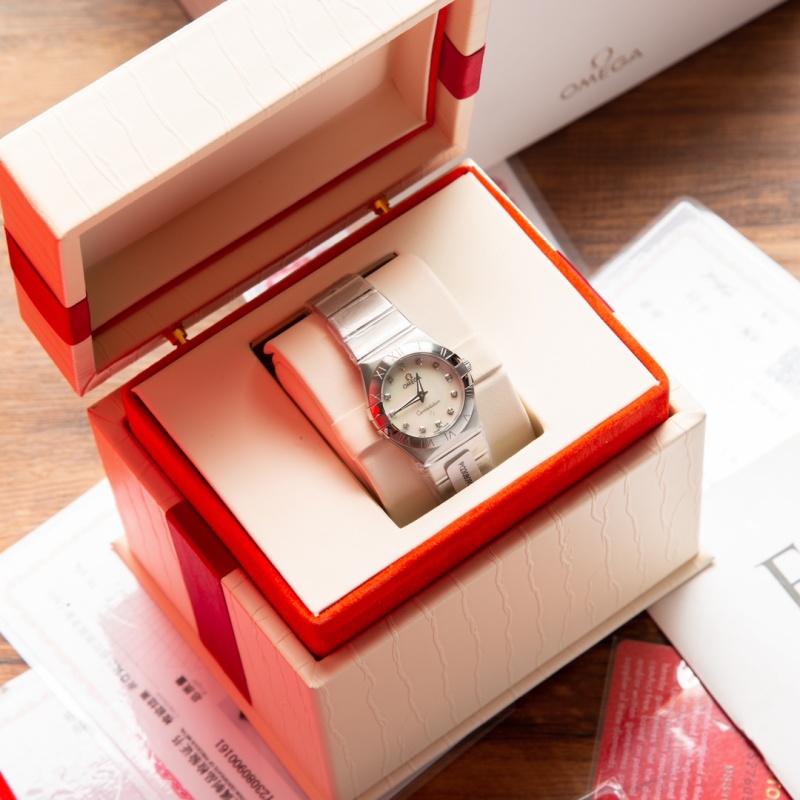 Часы Omega