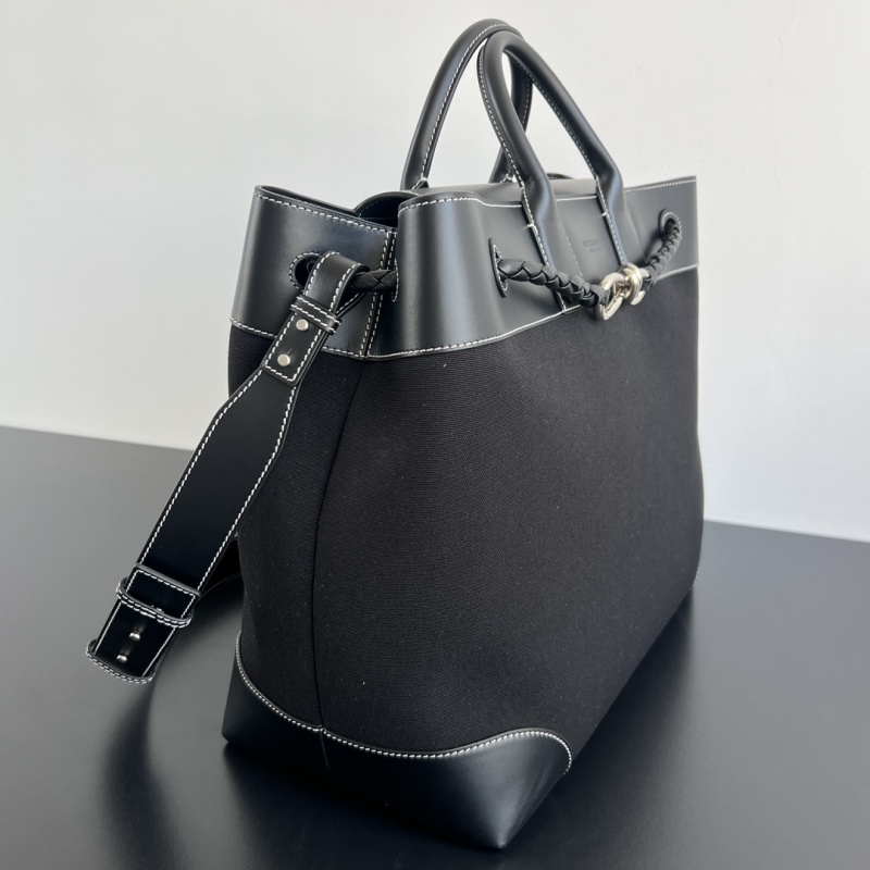 Сумка Bottega Veneta Andiamo черного цвета из ткани и кожи