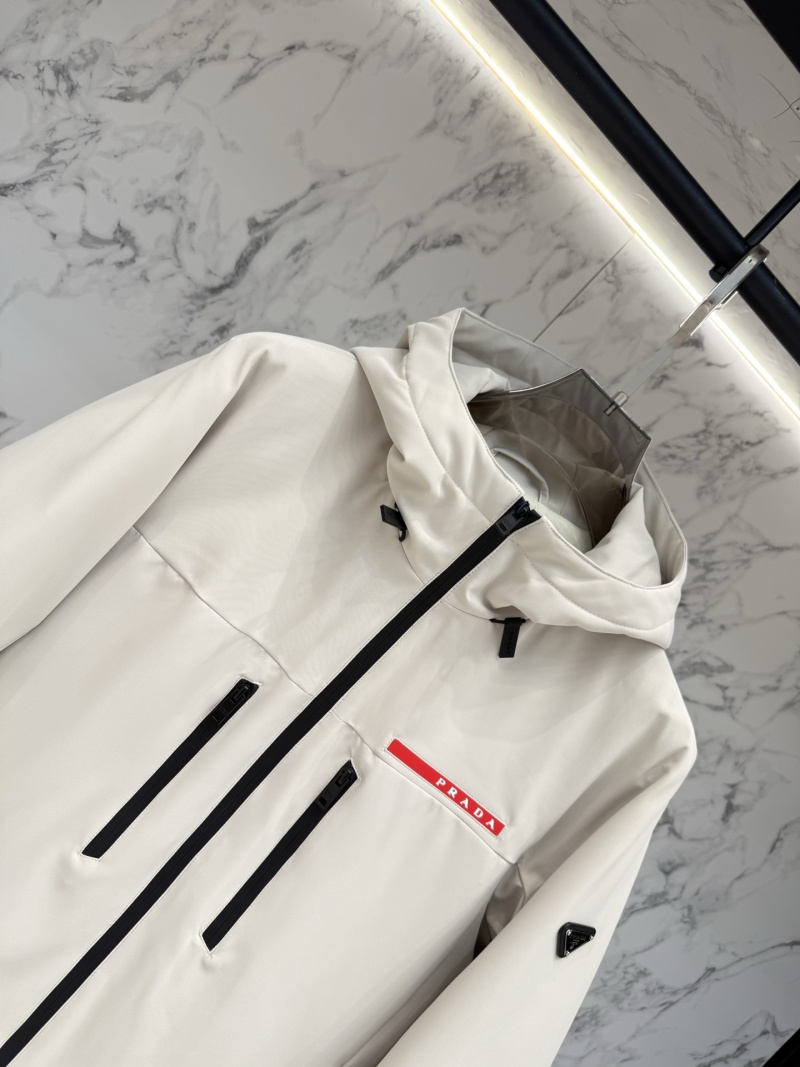 Пуховик Prada