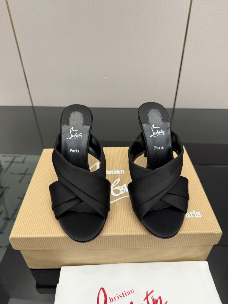 Босоножки Christian Louboutin Черные на высоком каблуке