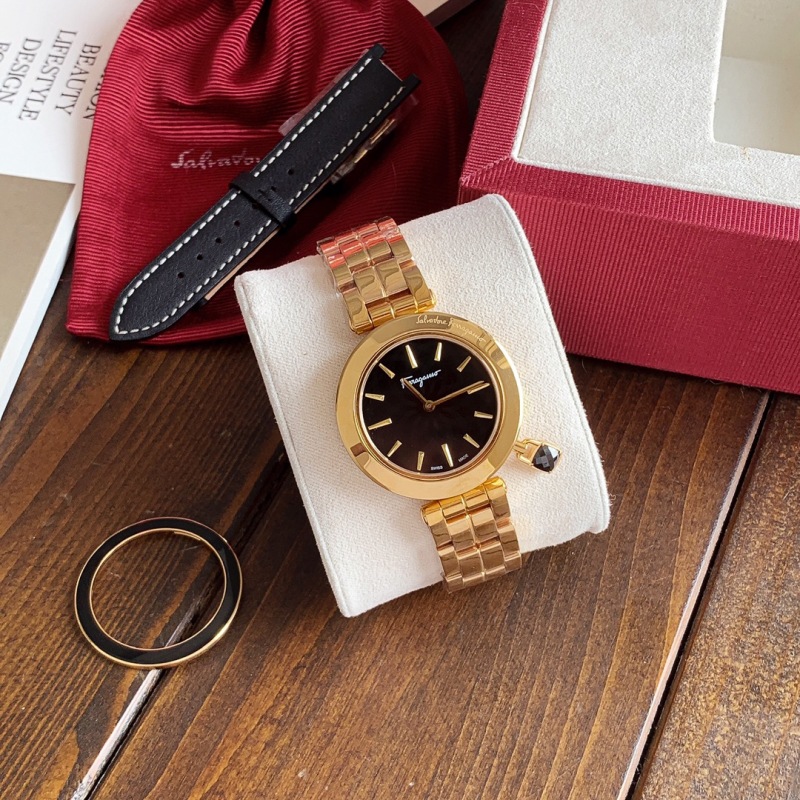 Часы Ferragamo