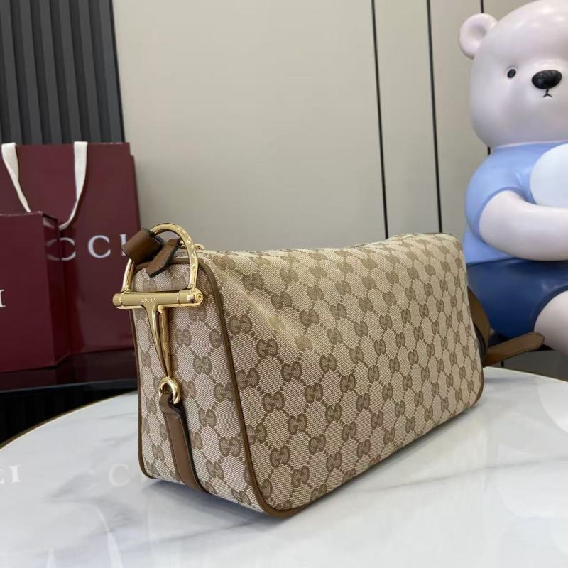 Сумка Gucci с монограммой и ремешком