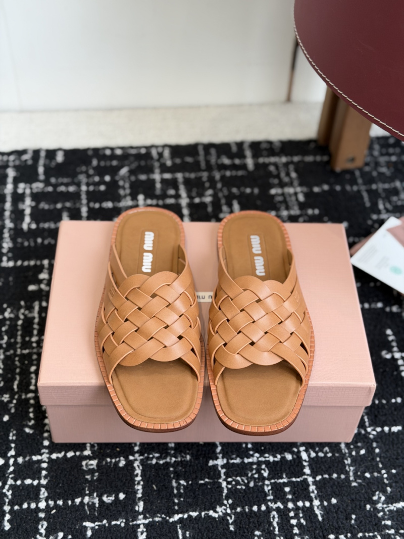 Мию Мию Сандалии плетеные коричневые Miu Miu