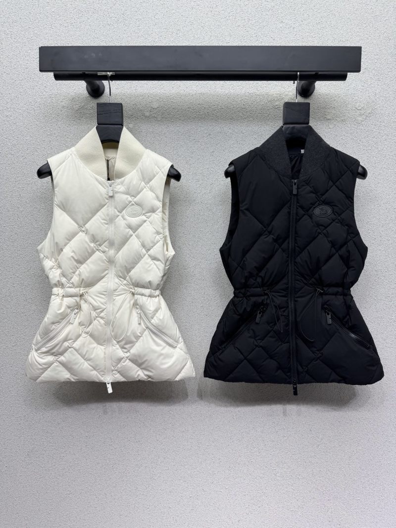 Жилеты Burberry с квадратной стежкой