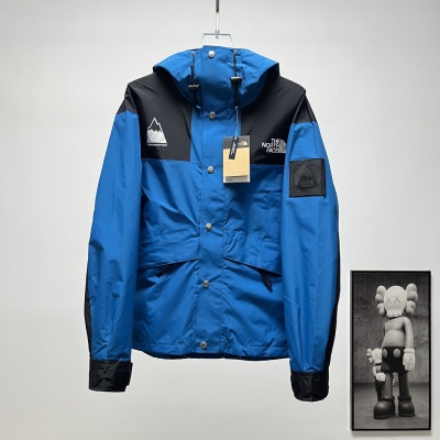 Куртка The North Face 1986 Mountain Jacket синяя с черными вставками