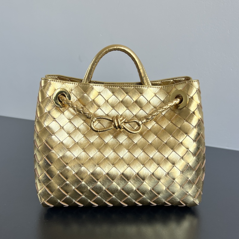 Сумка Bottega Veneta Andamo