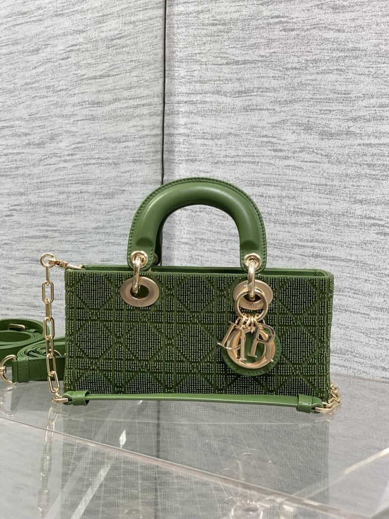Зеленая сумка Dior Lady Dior с бисером