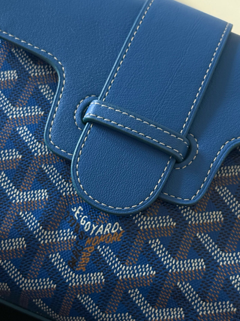 Женская синяя сумка с деревянной ручкой Goyard