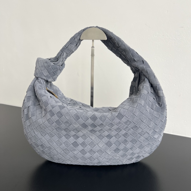 Сумка Bottega Veneta Jodie из плетеной кожи