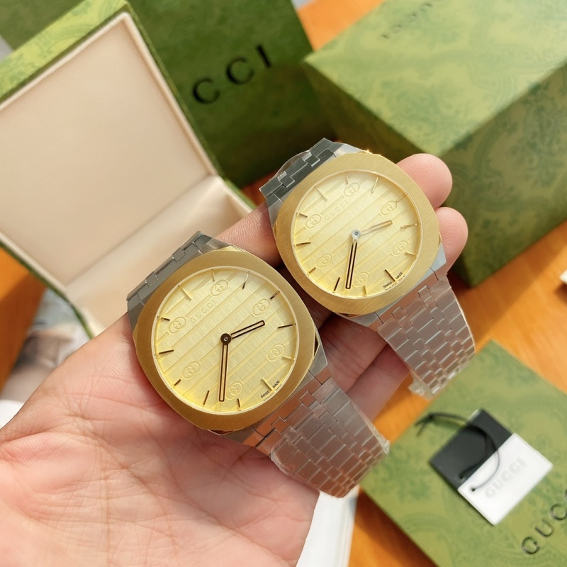 Часы Gucci