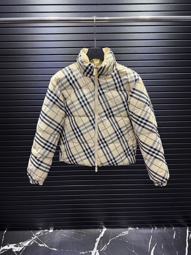 Пуховик Burberry