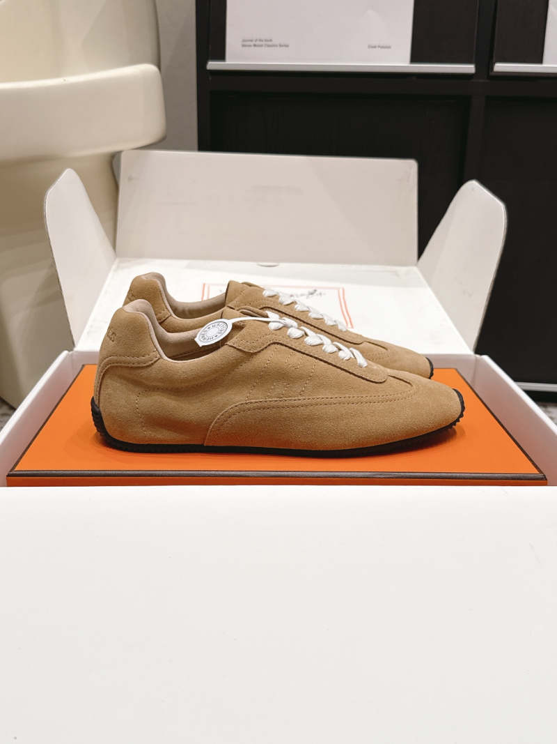 Женские кроссовки Hermes стиль с белыми шнурками Hermès
