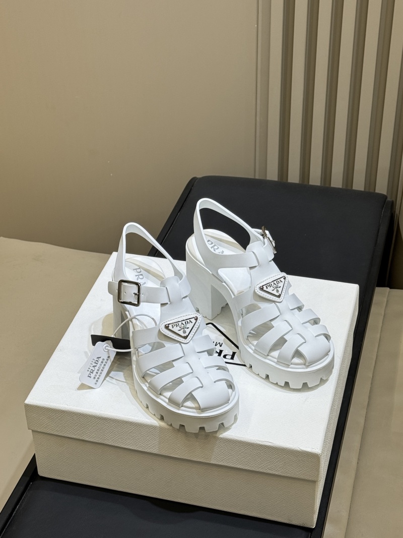 Босоножки Prada