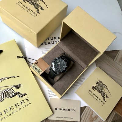 Часы Burberry