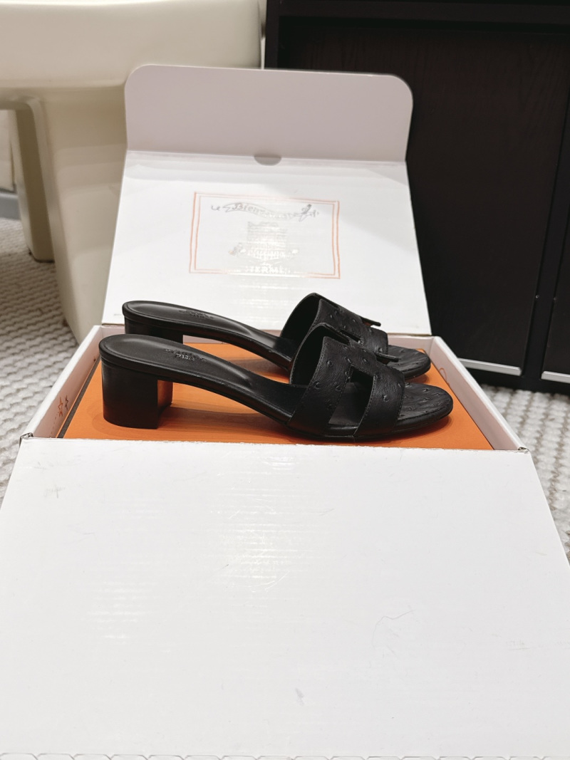Шлёпанцы Hermès