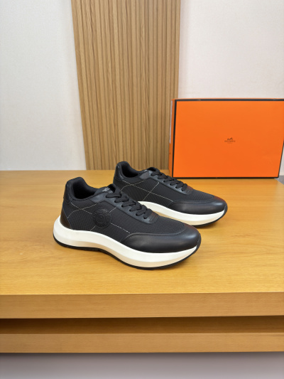 Мужские кроссовки Hermes