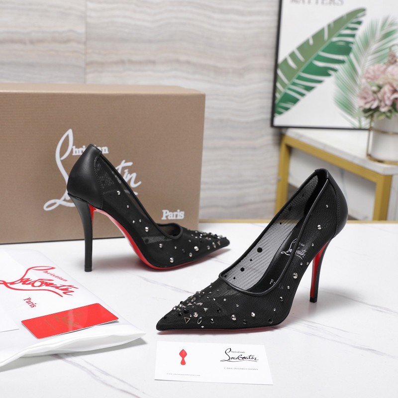 Женские черные туфли с красным дном Christian Louboutin