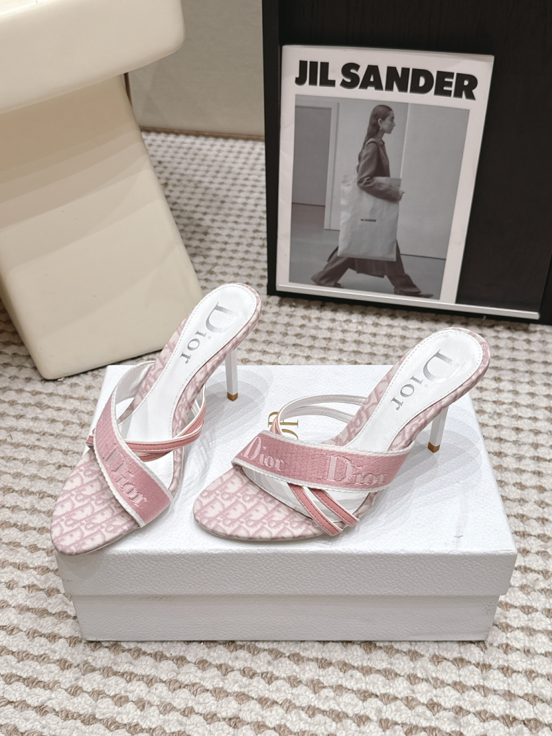 Женские босоножки Dior с монограммой на ремешках