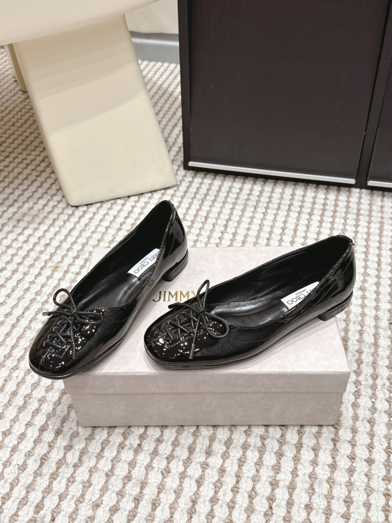 Женские черные туфли с бантом из лакированной кожи Jimmy Choo
