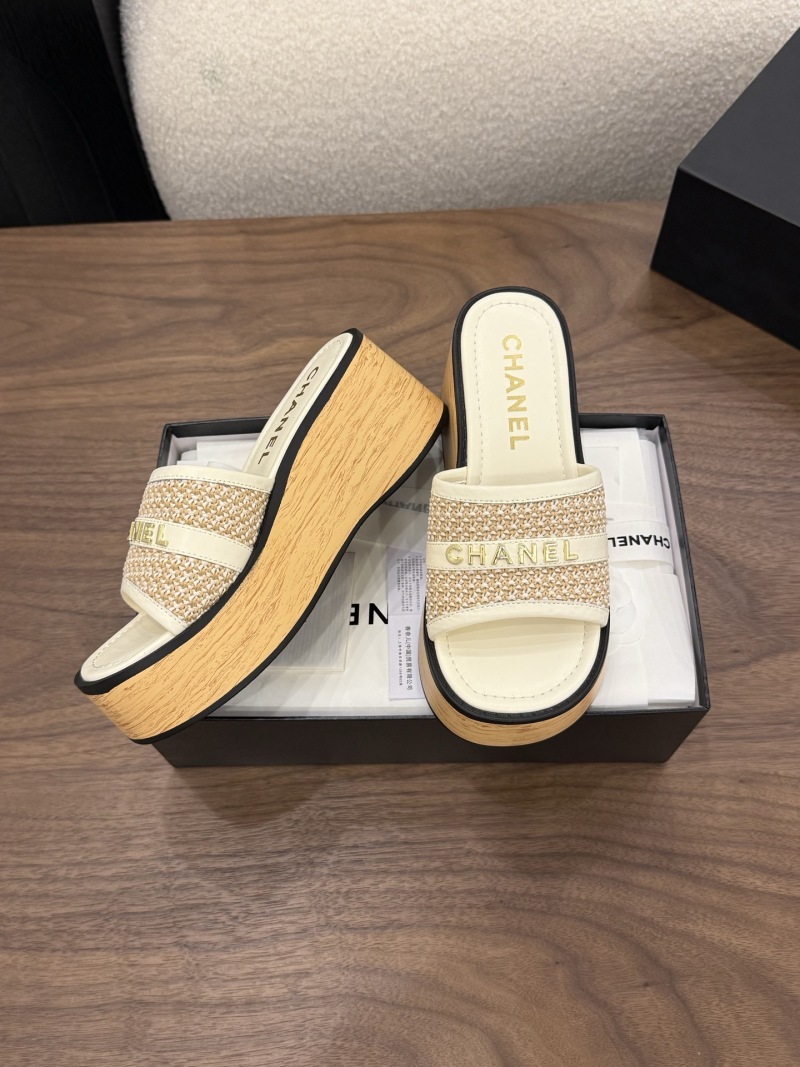Женские мюли на платформе с логотипом Chanel