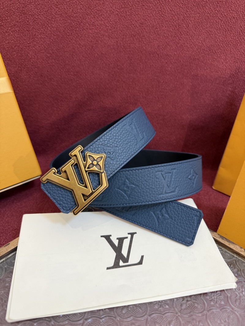 Кожаный ремень Louis Vuitton Initiales