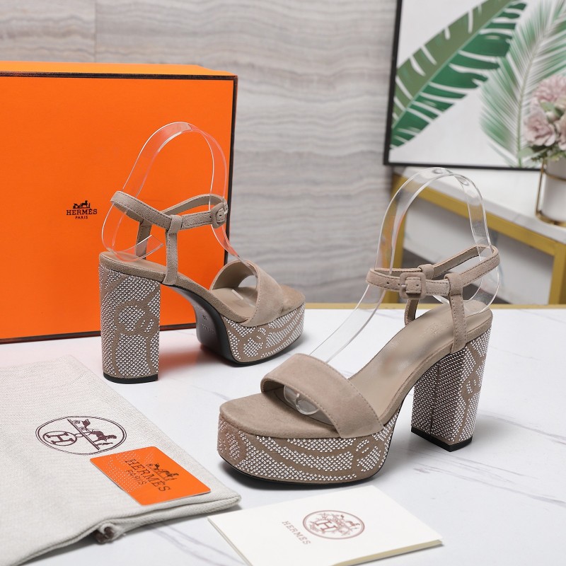 Женские замшевые босоножки на платформе со стразами Hermès