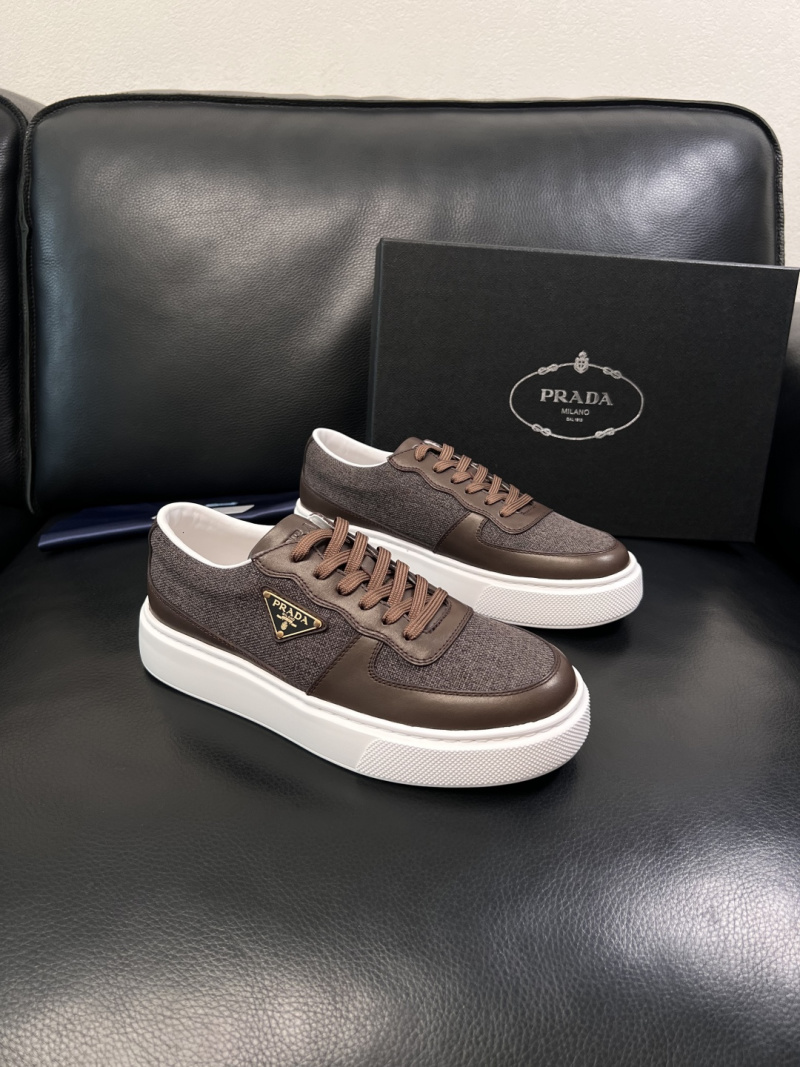 Мужские кроссовки Prada