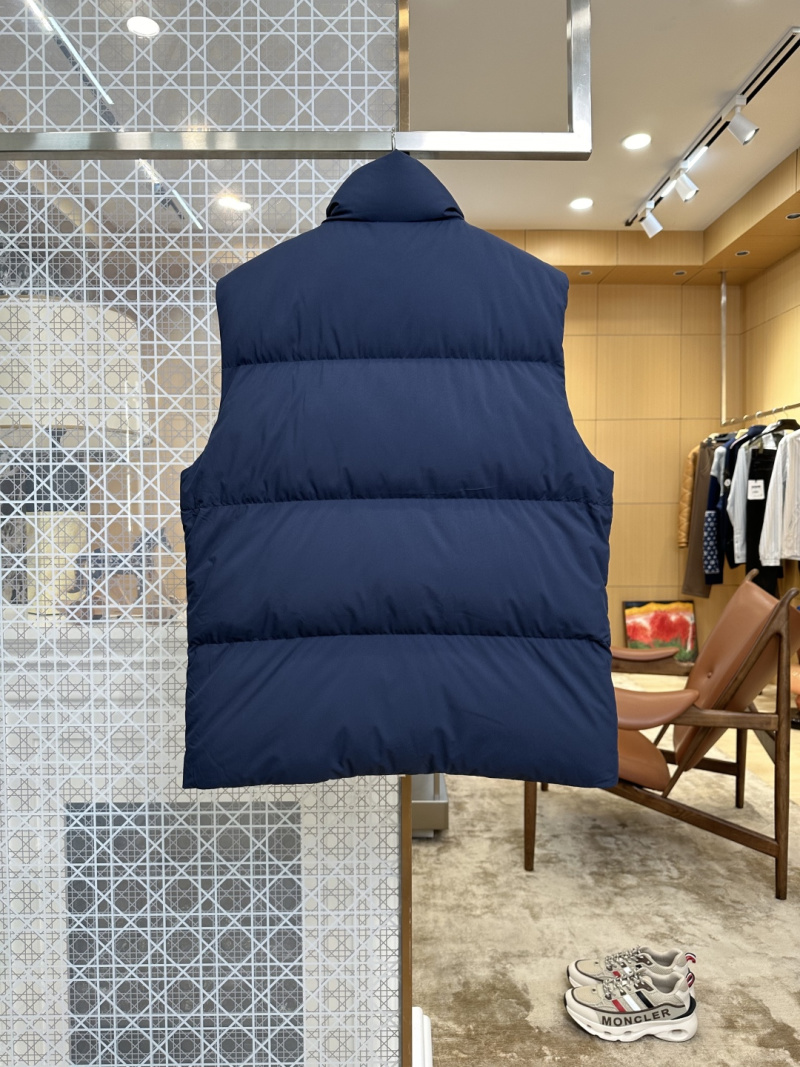 Жилет Dior