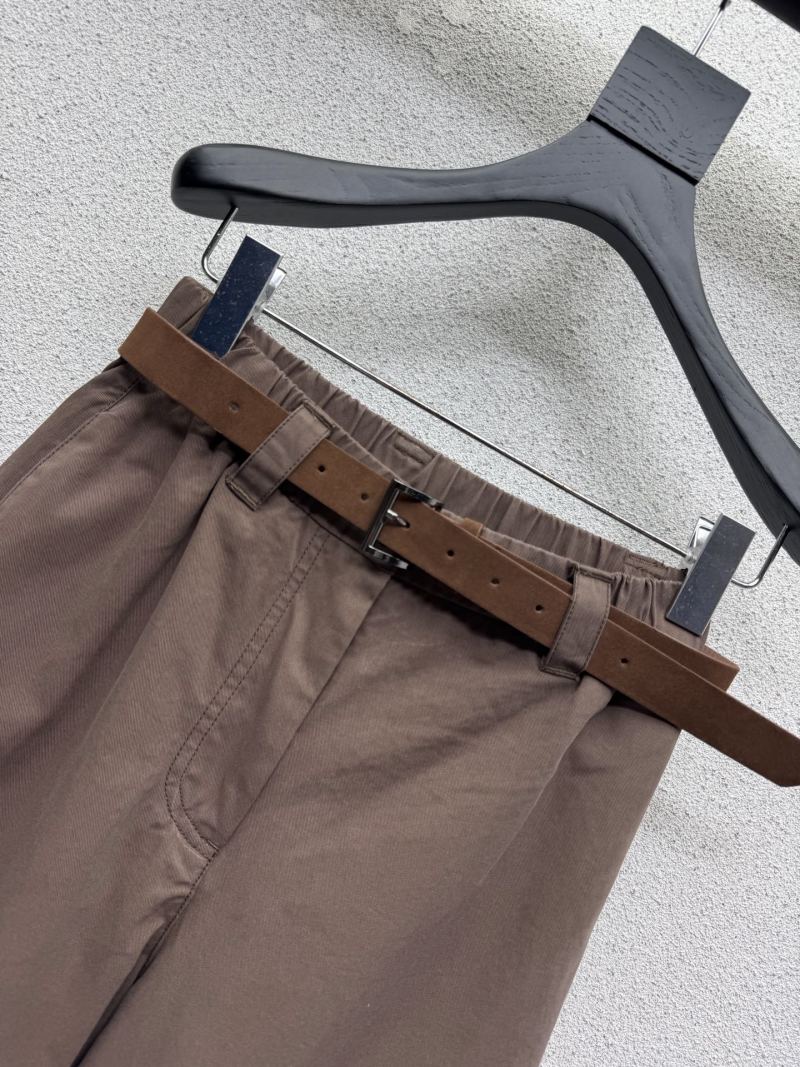 Коричневые брюки с поясом Burberry
