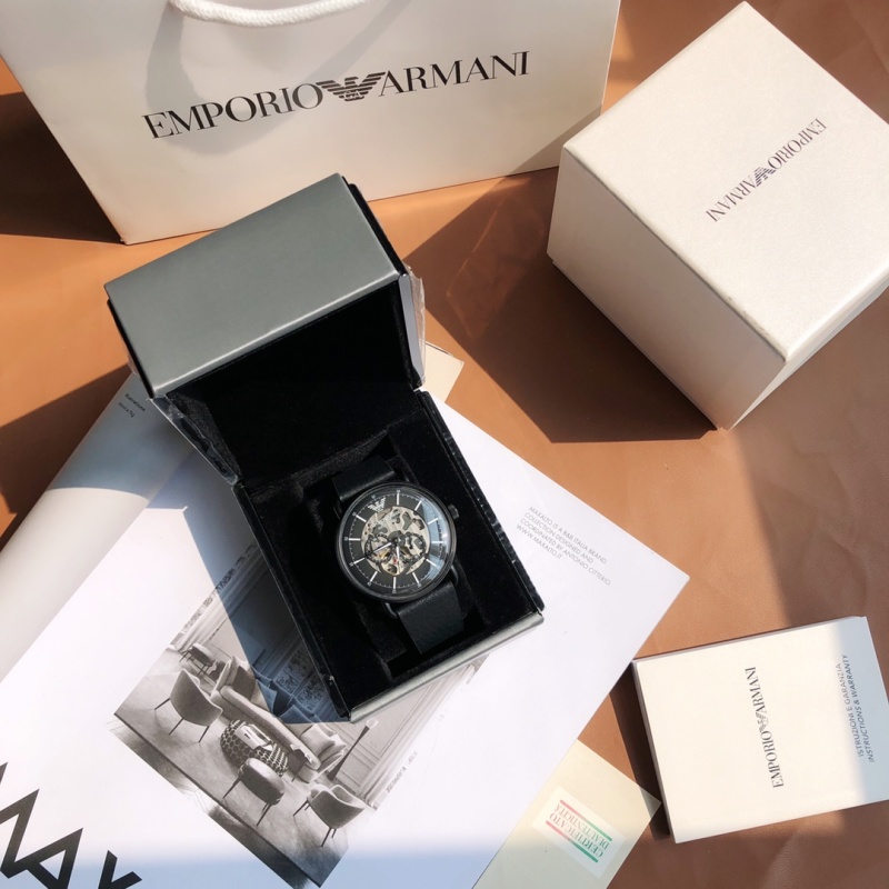 Часы Armani