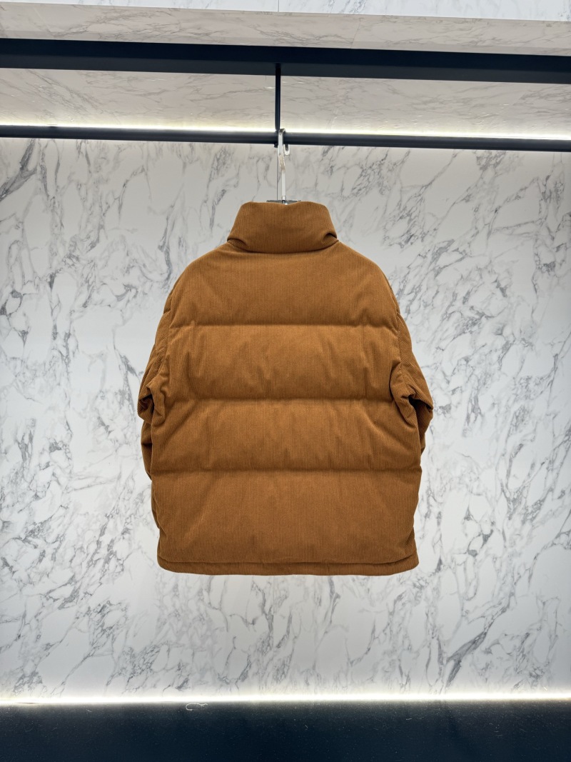 Пуховик Moncler