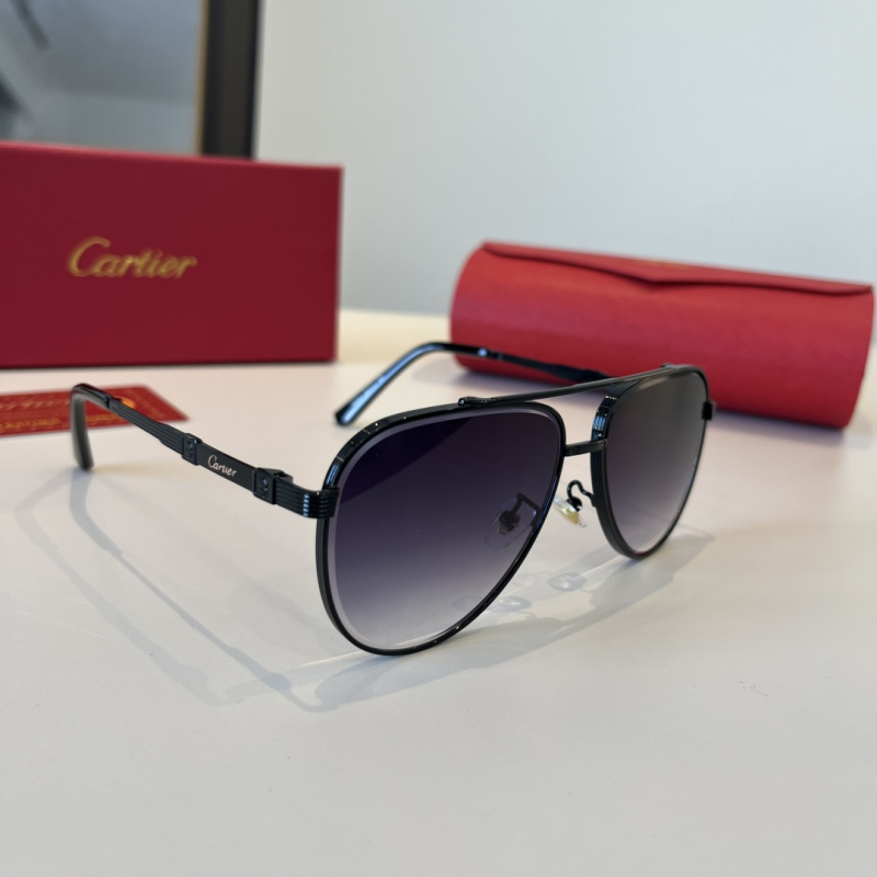 Черные солнцезащитные очки Cartier с металлической оправой и градиентными линзами