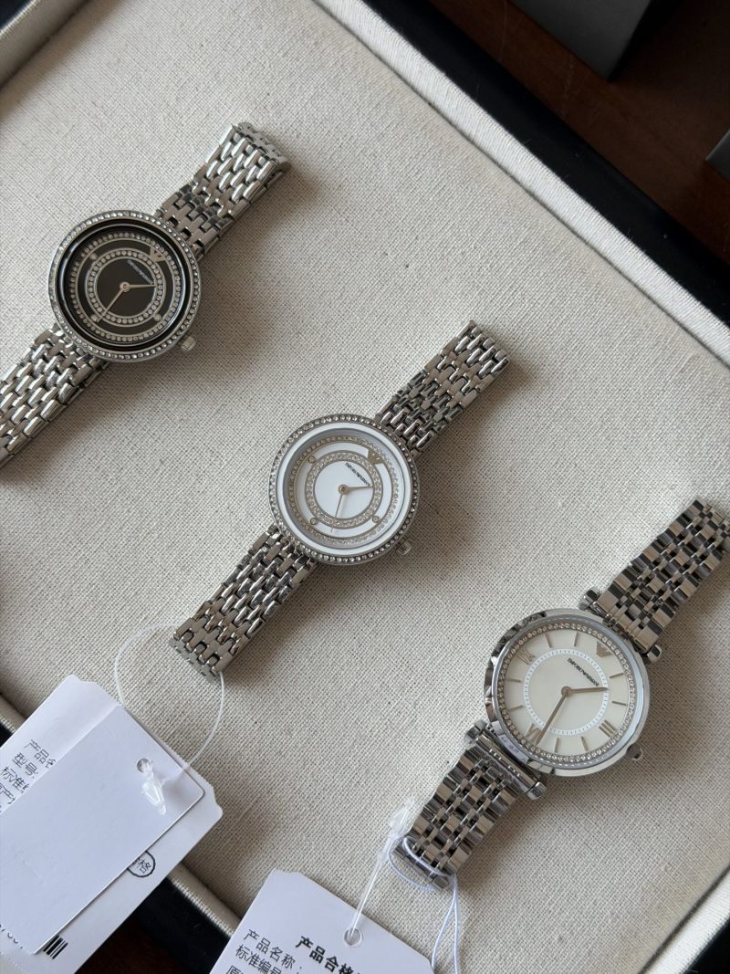 Часы Armani