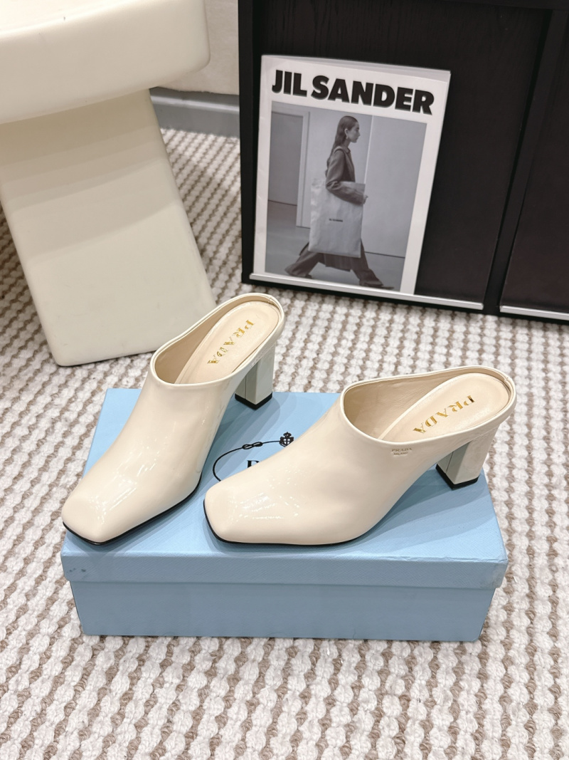 Женские мюли с грубым каблуком Prada