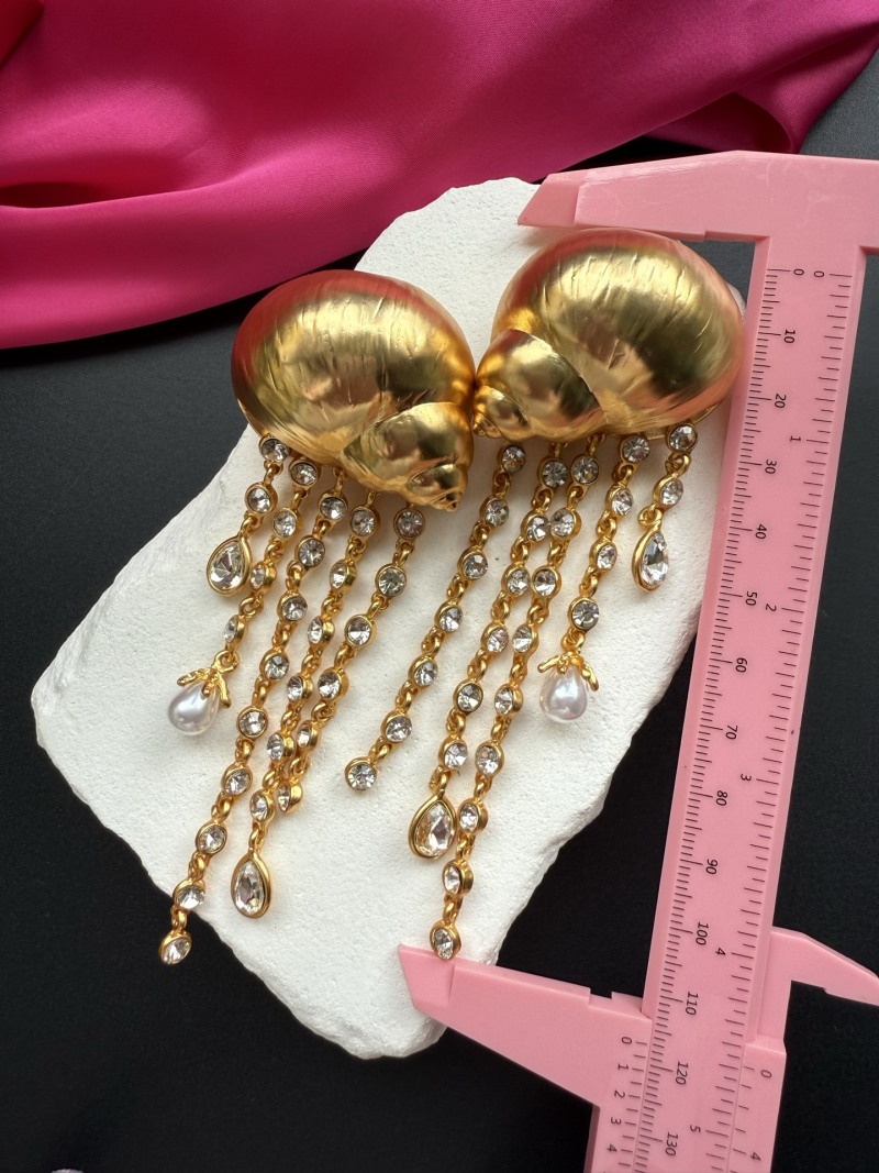 Серьги в виде улиток с кристаллами Schiaparelli