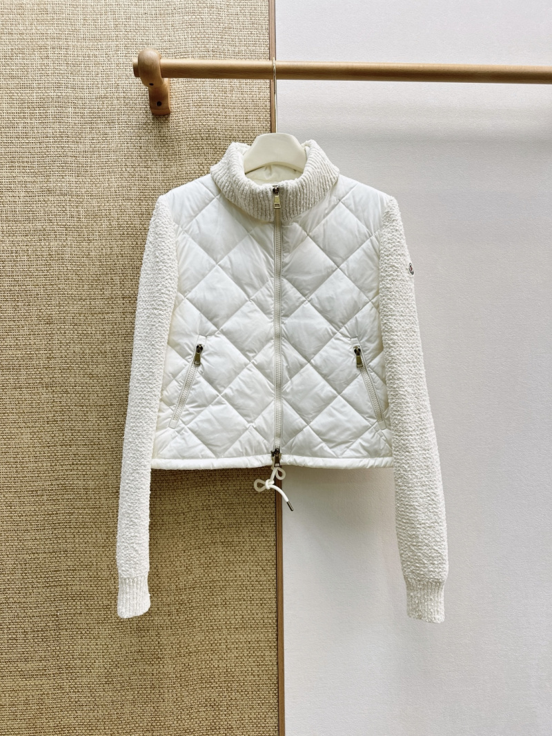Пуховик Moncler