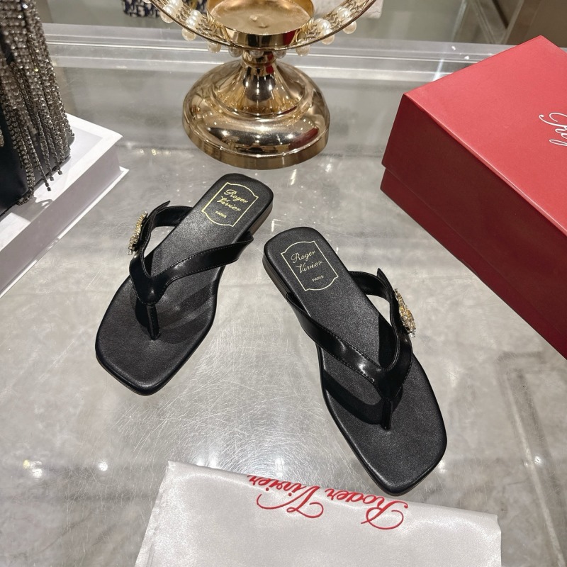 Шлёпанцы Roger Vivier
