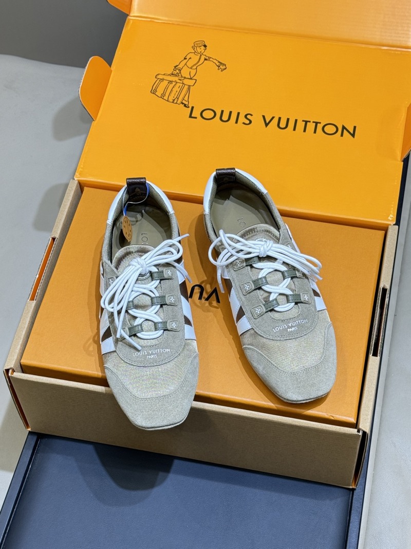 Женские кроссовки Louis Vuitton