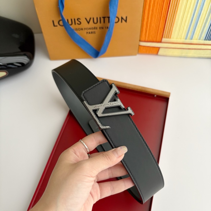 Ремень с логотипом LV Louis Vuitton