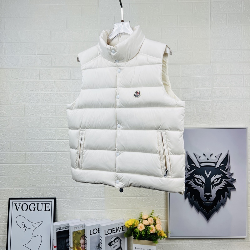 Жилет Moncler