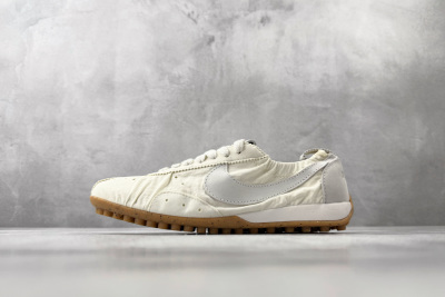 Кроссовки Jacquemus x Moon Shoes