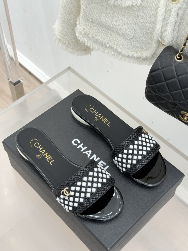 Женские мюли с массивной подошвой и контрастным верхом Chanel