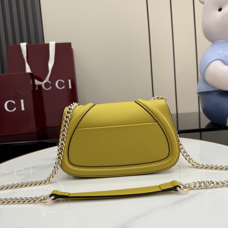 Желтая сумка Gucci с цепочкой