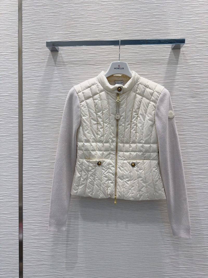 Пуховик Moncler