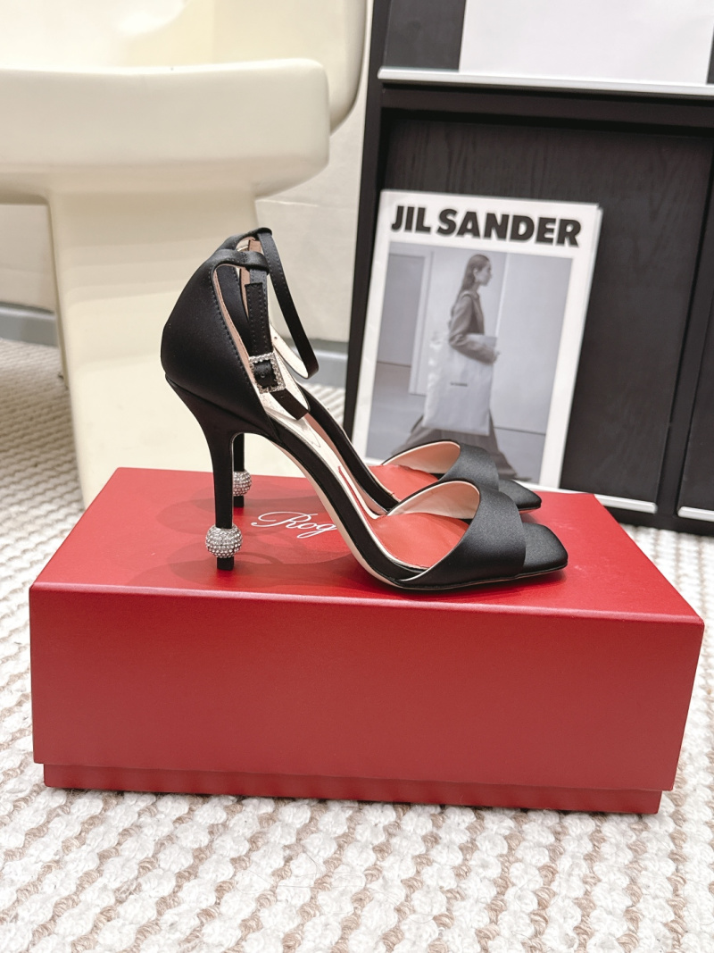 Женские сандалии на каблуке Roger Vivier