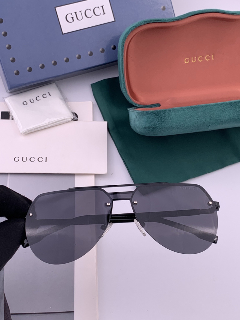 Очки Gucci